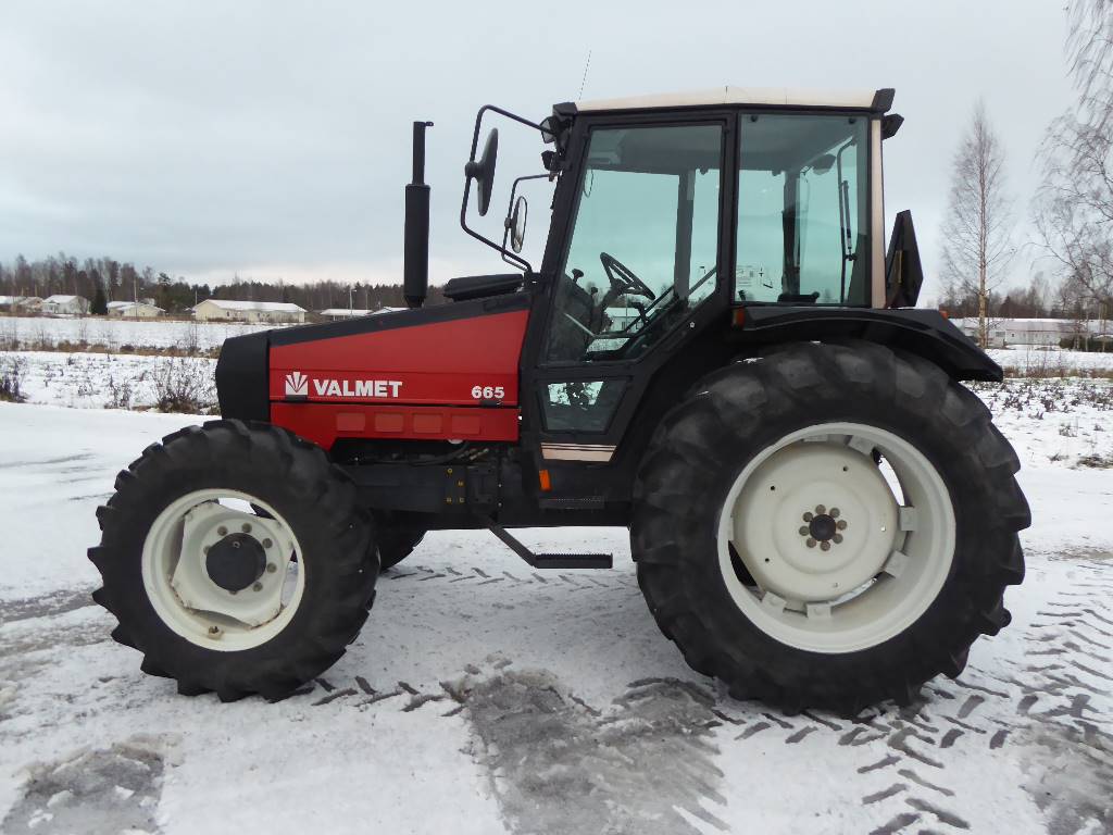 Valmet 665-4, Pris: 149 610 kr, Tillverkningsår: 1995 - Traktorer ...