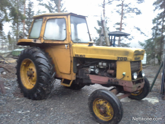 Valmet 700 myydÄÄn osina traktorit, 1970 - Nettikone