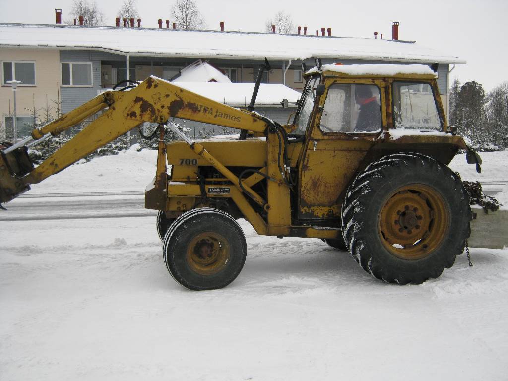 Valmet 700 Hinta: 6 900 €, Vuosimalli: 1971 - Traktorit - Mascus ...