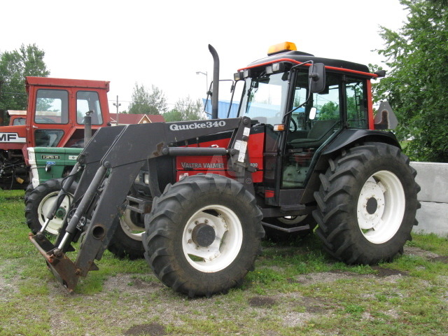 Valmet 800 Tractor SOLD!!