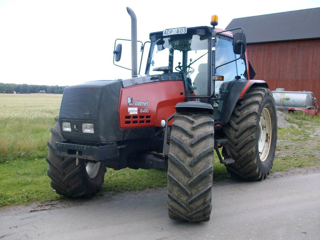 Valmet 8400 - Year: 1995 - Tractors - ID: 7433BA3E - Mascus USA