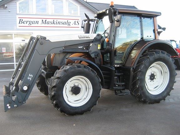 Used Valtra N142D tractors Year: 2011 Price: $64,965 for sale - Mascus ...