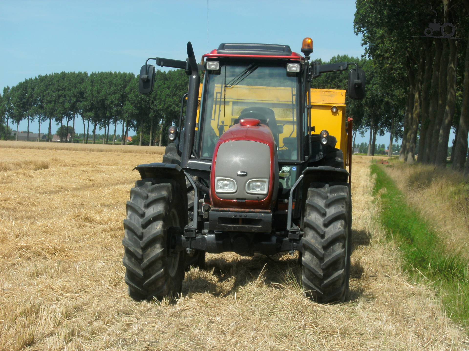 valtra a95 - group picture, image by tag - keywordpictures.com