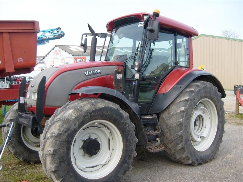 ... - Br. 1 web platforma :: Second-hand stroj Valtra c120 Traktor