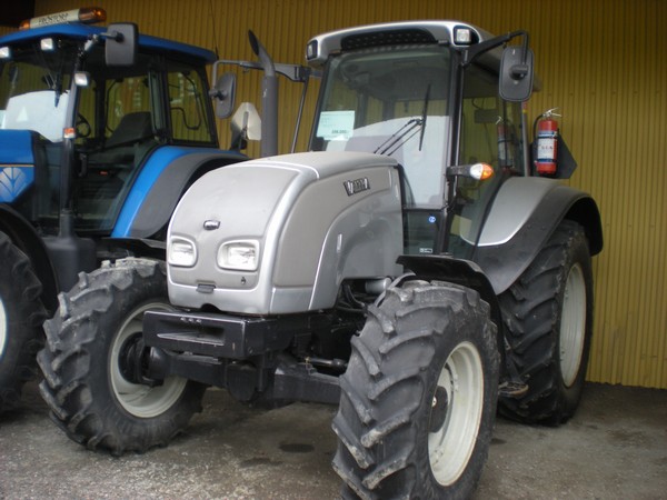 valtra c150 traktor 53 539 â gebrauchte traktoren valtra c150 traktor