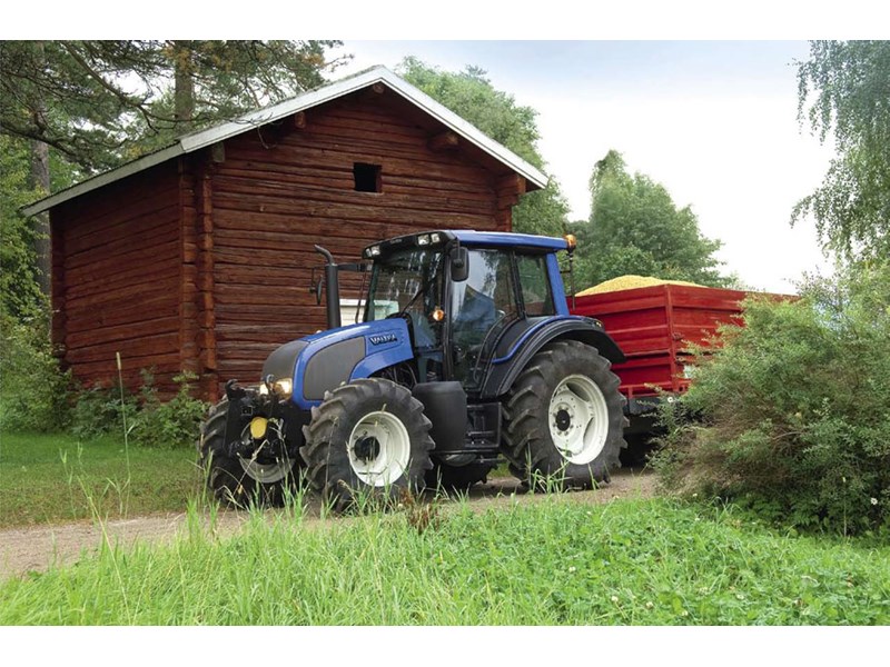 VALTRA N82 HITECH Tractors Specification