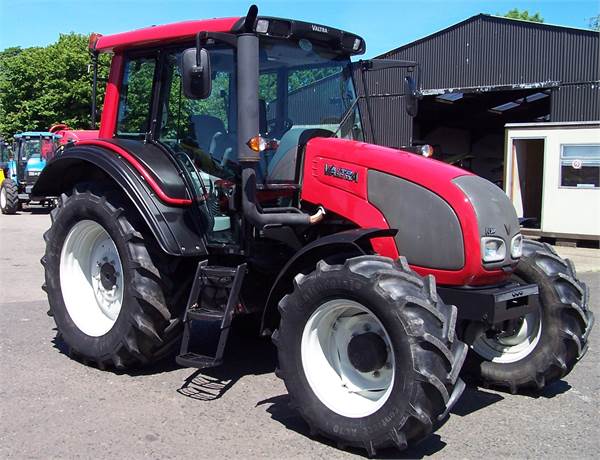 Valtra N92 Tractors, Price: £27,000, Year of manufacture: 2010 ...