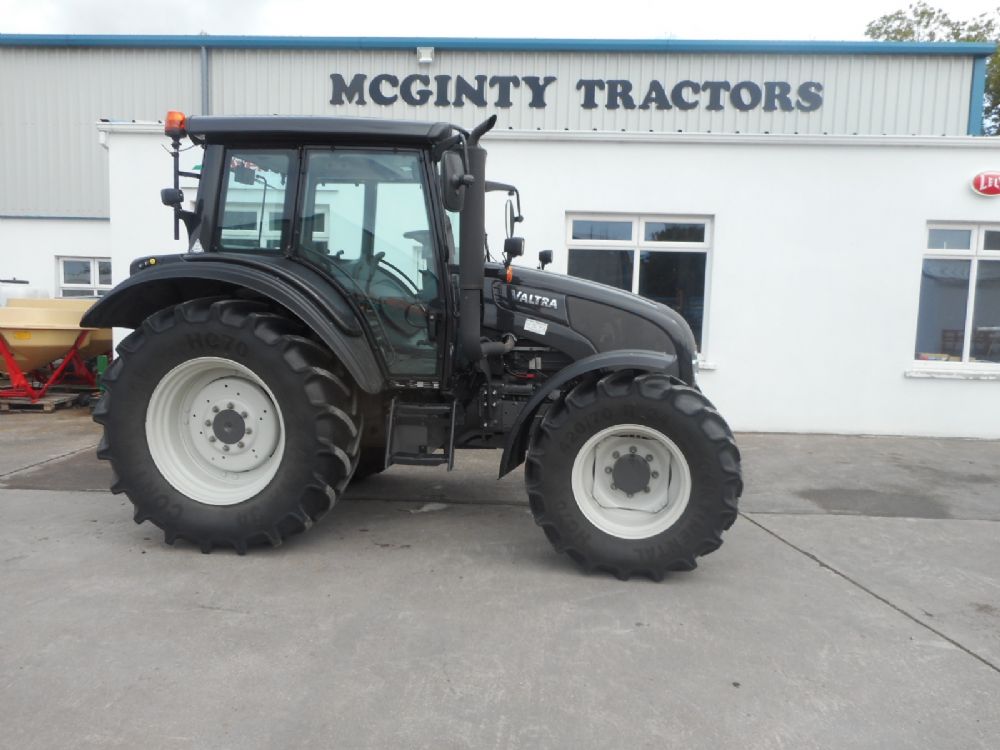 Valtra N92 Hi Tech - Old Stock - SOLD | McGinty Tractors
