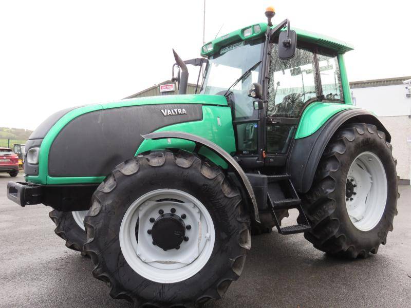 Valtra T130 Mega, Baujahr: 2006, Gebrauchte Traktoren gebraucht kaufen ...