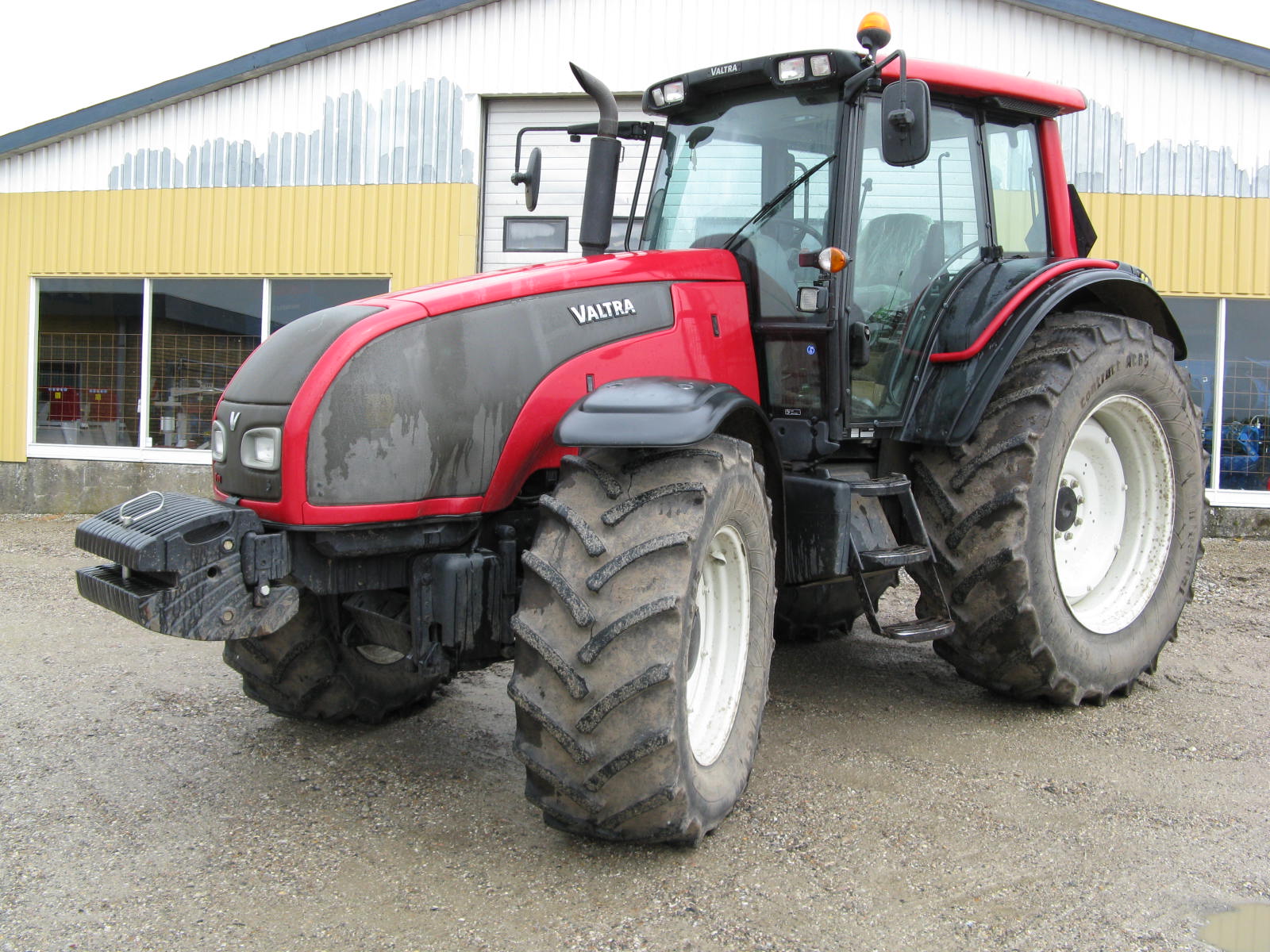 Valtra T171 ADVANCE Gebrauchte Traktoren gebraucht kaufen und ...