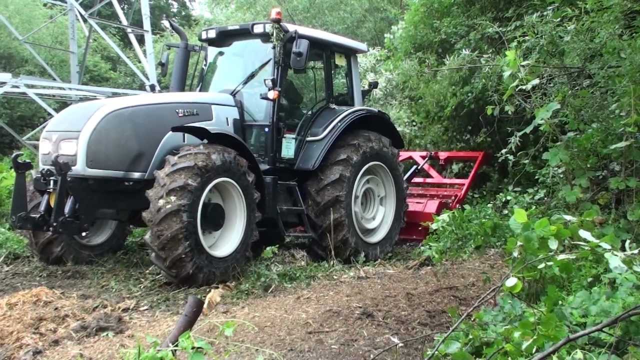 Valtra T171 Twin Track - YouTube