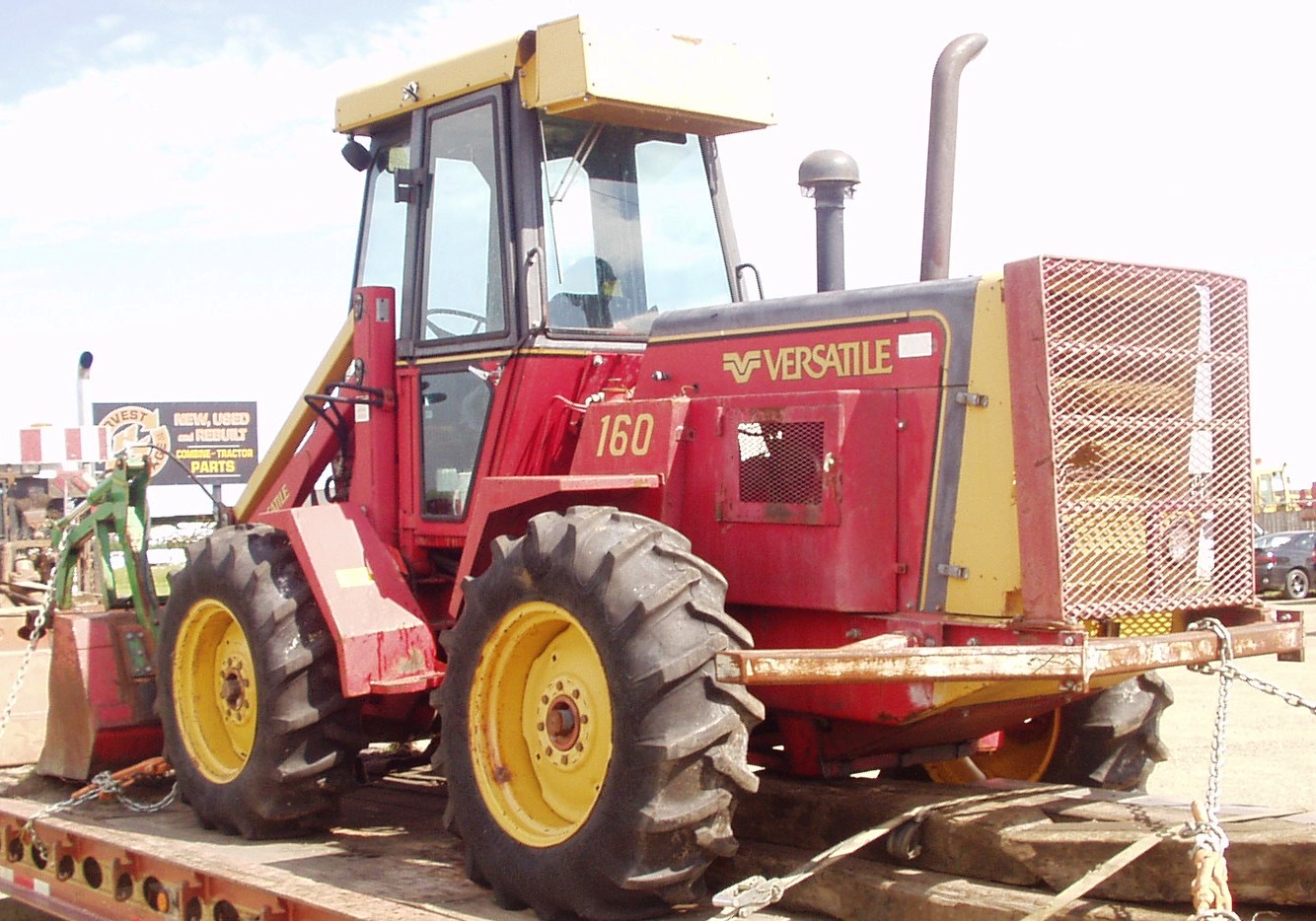Versatile 160 Tractor