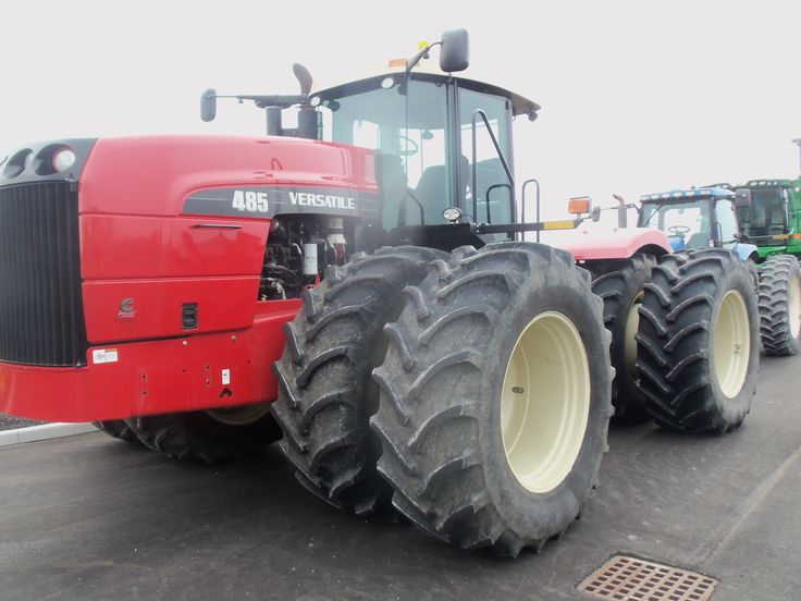 Versatile 485 | Versatile tractors & equipment | Pinterest