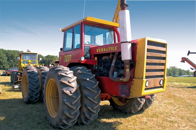 Versatile 700: One Powerful Tractor