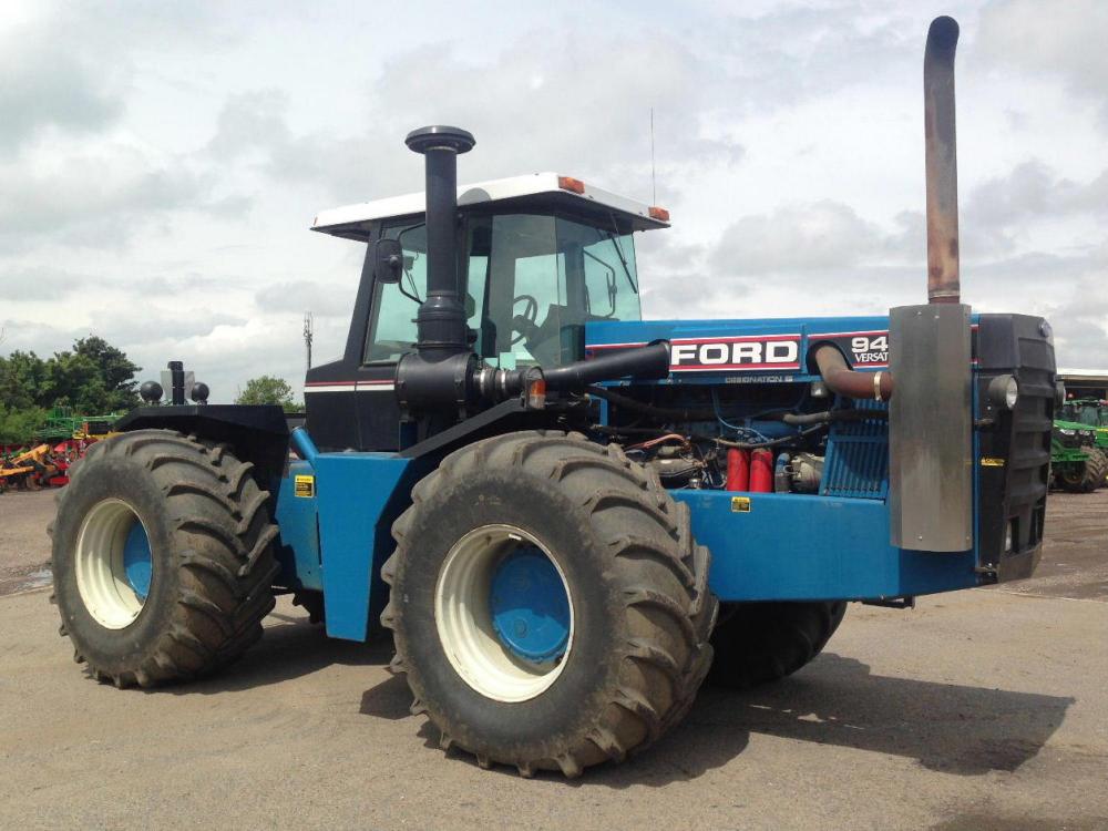 Ford Versatile 946 1993 only 5300 hours, one of my favorite tractors I ...