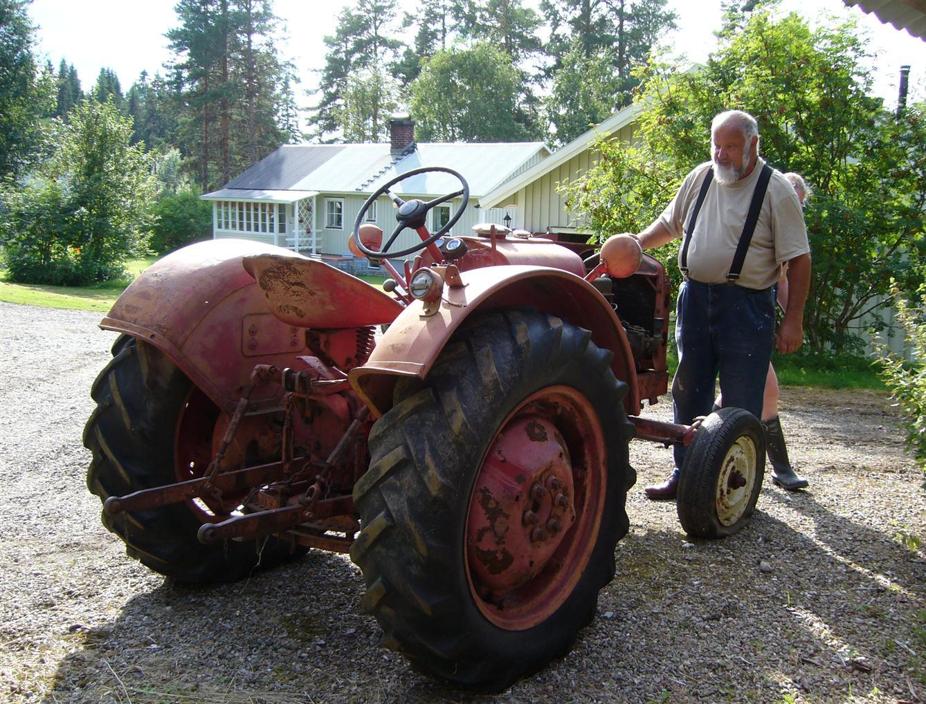 Een kijkje in Zweden: De Volvo T22 tractor 'Gamle Piet' is thuis