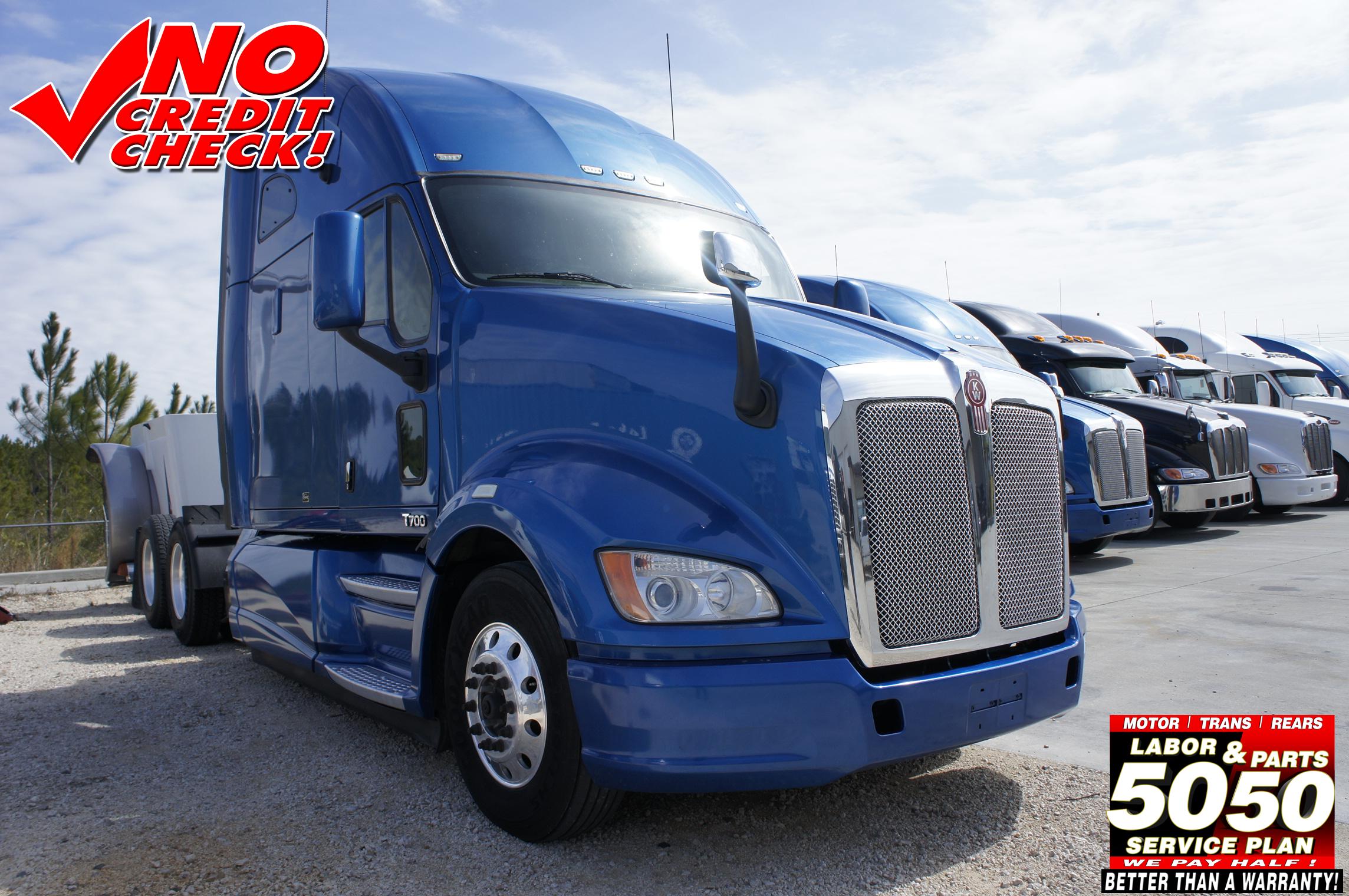 2012 Kenworth T700 - American Truck Showrooms – Phoenix, Arizona