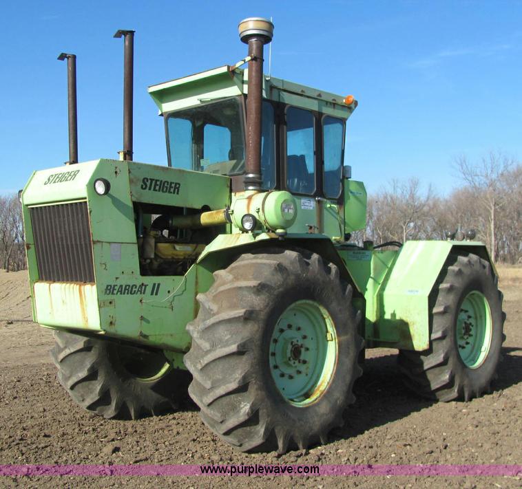 1974 Steiger Bearcat II 4WD articulated tractor | no-reserve auction ...