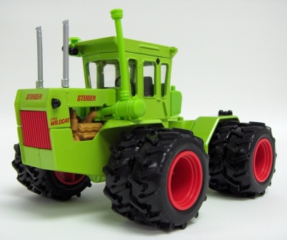 32nd Toy Farmer Steiger #3 Super WildCat