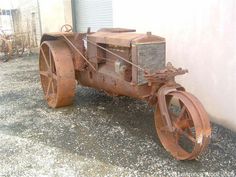 ... Wheels - The Website for Veteran Tractors 1917 Wallis Cub Junior