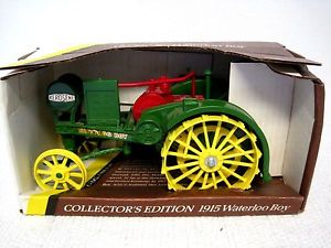 ERTL-John-Deere-1915-Model-R-Waterloo-Boy-Blueprint-Collectors-Tractor ...