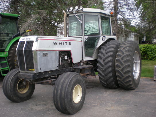 1975 White 2-150