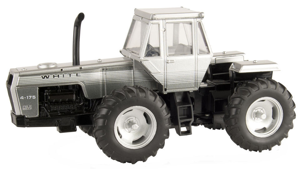 16254 1/32 White 4-175 Field Boss 4WD Tractor | Action Toys
