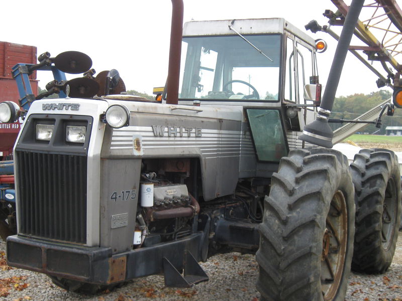 1981 WHITE 4-175 Tractors | Robert L. Slicker Canal Fulton, OH