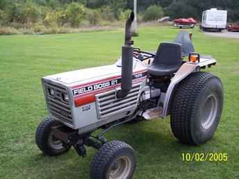 Used Farm Tractors for Sale: White Field Boss 21 Compact (2006-01-19 ...