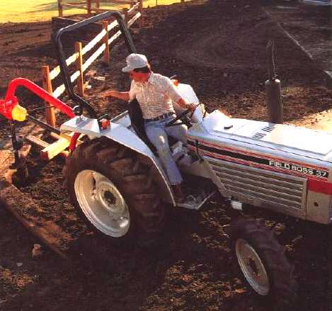 White 37 Field Boss | Tractor & Construction Plant Wiki | Fandom ...