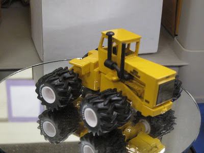 Zac's Tractors: Pictures From The 2009 National Farm Toy Show