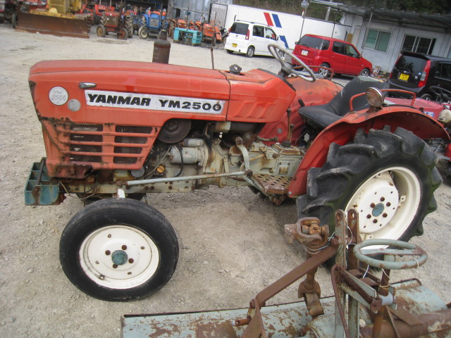 Yanmar-YM2500 YANMAR YM2500 [2WD] (s/n.04604)