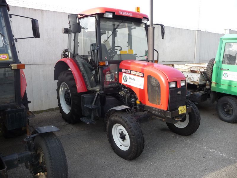 NetBid-Auktion: 1 Traktor Zetor 3321, Zetor (3321)