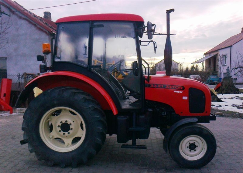 ZETOR 3321 1999 traktor, ciągnik rolniczy - Maszyny i narzędzia