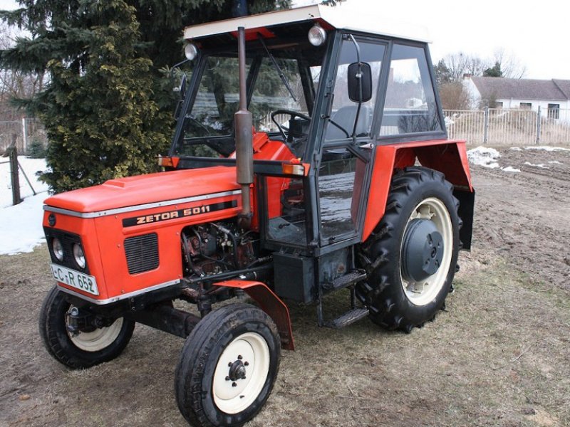 Zetor 5011 Tractor - technikboerse.com