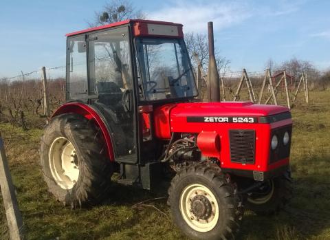 Zetor 5243 - Prodám viniční, úzkorozchodný traktor Zetor 5243 ...