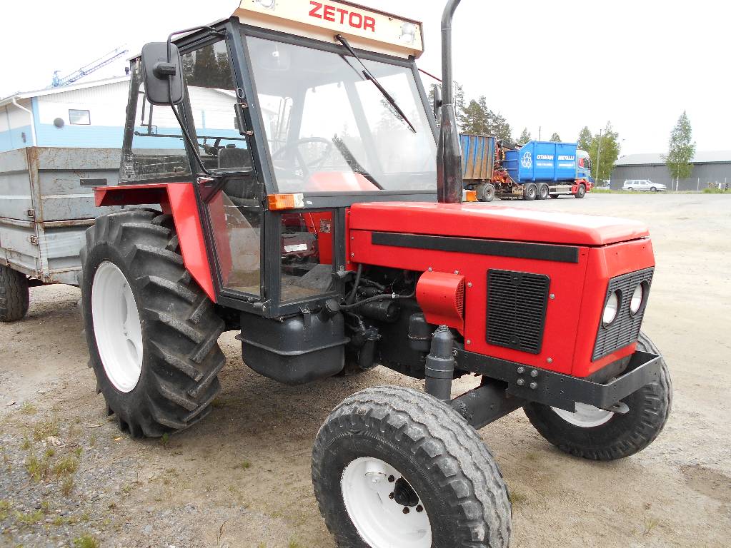 Zetor 6211 - Tractors, Price: £5,063, Year of manufacture: 1990 ...