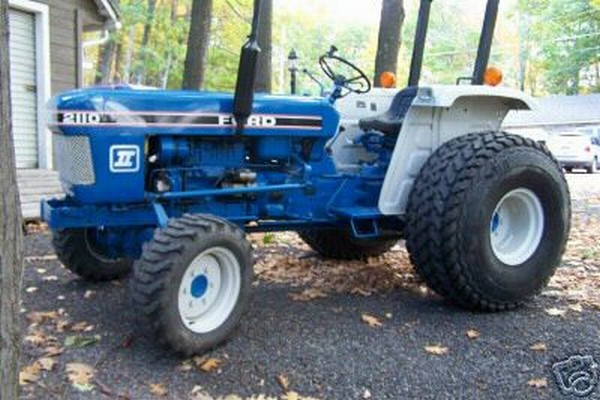 Photo: 1986 Ford 2110 4WD Tractor | 1986 Ford 2110 Diesel album ...