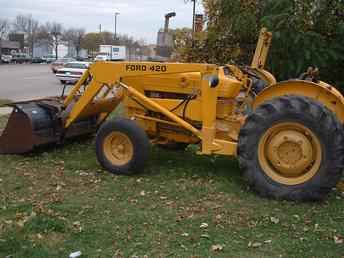 Used Farm Tractors for Sale: Ford 420 Loader Tractor (2003-10-24 ...