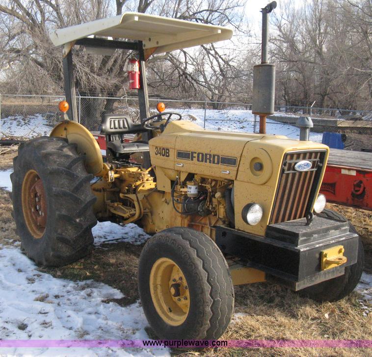 Ford 340B industrial tractor | no-reserve auction on Thursday, January ...