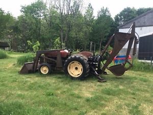 International-350-Utility-Farm-Tractor-Loader-Backhoe-LK-John-Deere