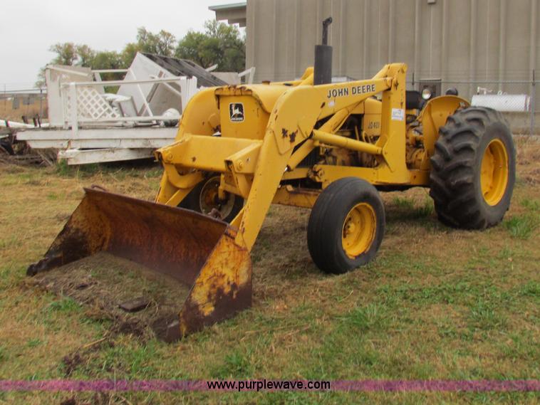 John Deere 401 tractor | no-reserve auction on Thursday, December 05 ...