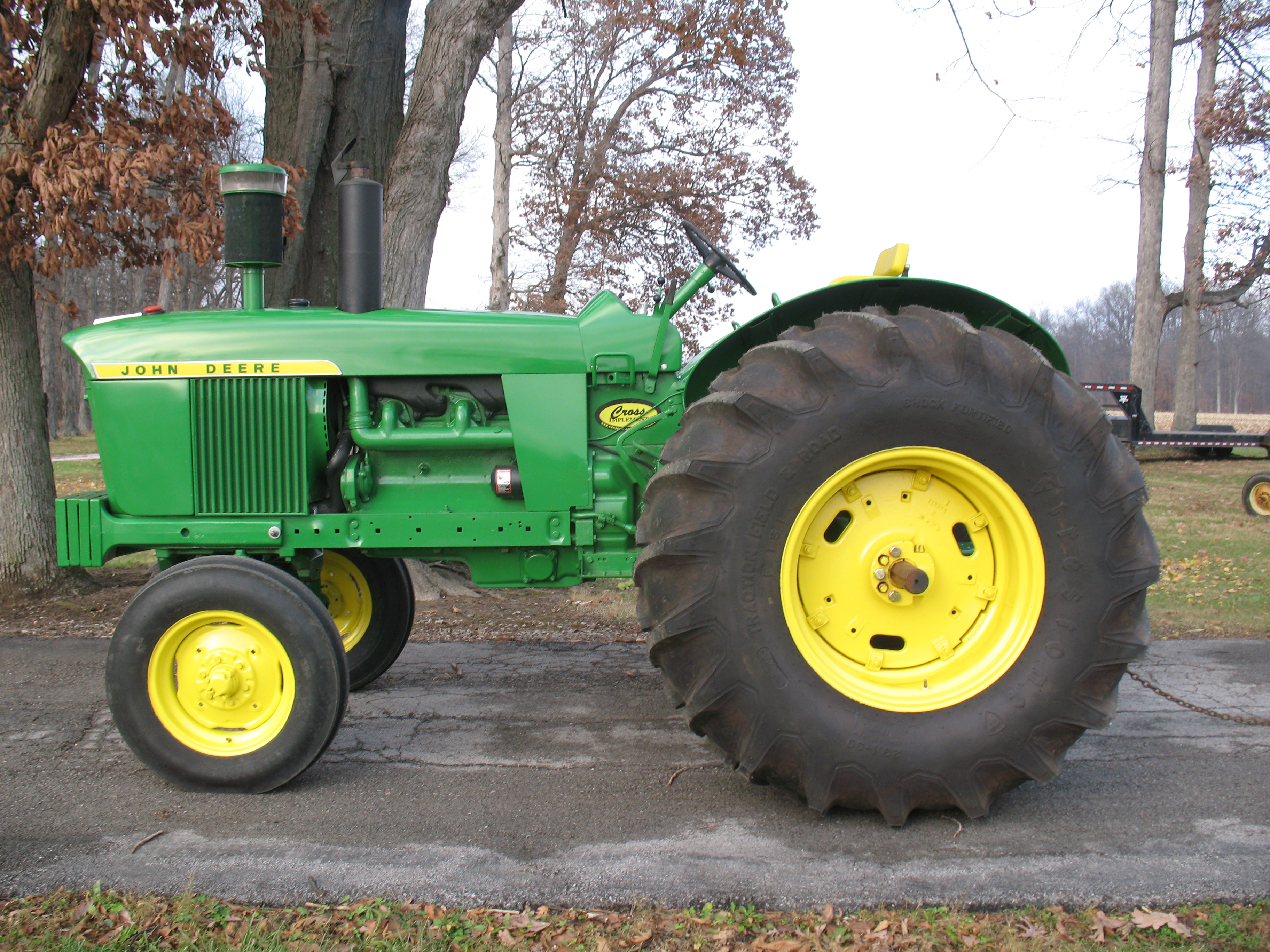 John Deere 4010 | John Deere Tractors | Pinterest