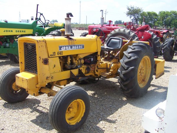 11929: John Deere 440 Industrial Antique Tractor