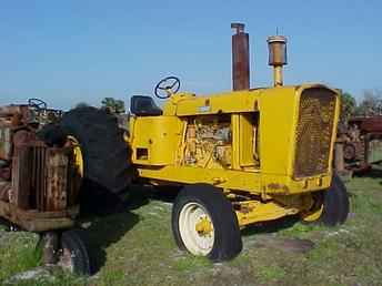 Used Farm Tractors for Sale: John Deere 700A Industrial (2005-09-29 ...
