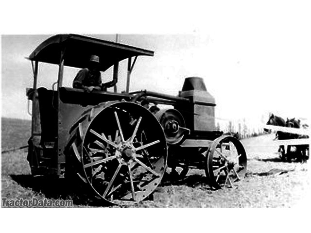 1919 Advance Rumely 20-40, right side. Photo courtesy of Harold Paul