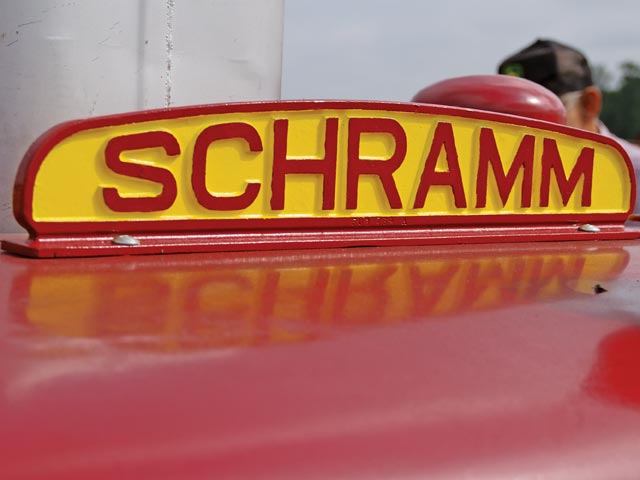 ... work on the Schramm name on this 1957 Schramm 125 Pneumatractor