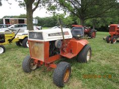 Allis Chalmers 414 garden tractor