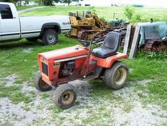 Used Farm Tractors for Sale: Allis Chalmers 712 Shuttle (2004-06-24 ...