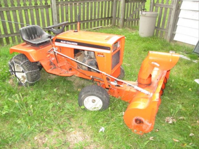 43: Allis-Chalmers 914 Hydro Tractor : Lot 43